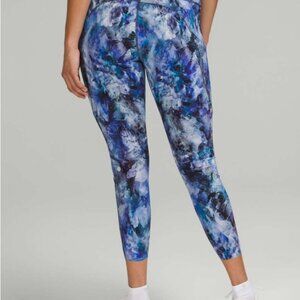NWT Lululemon Fast and Free High-Rise Chromasphere Multi 25” Tight Size 6